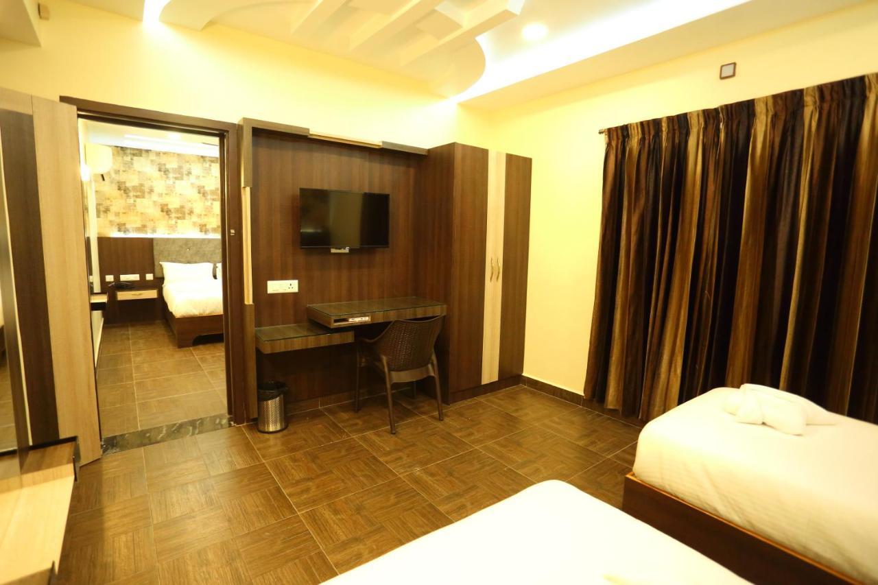 فندق Tiruvannāmalaiفي  Vedha Residency المظهر الخارجي الصورة
