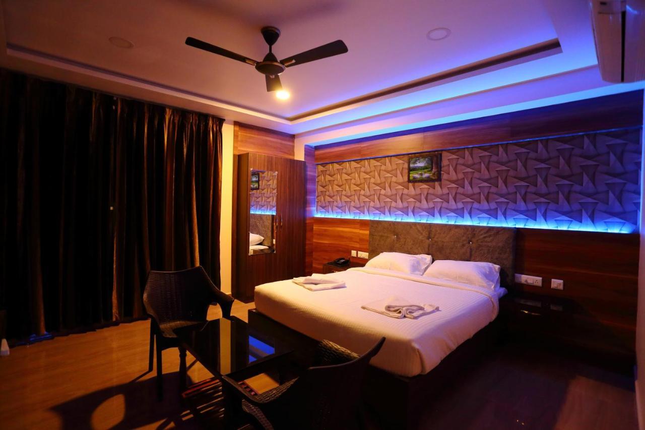 فندق Tiruvannāmalaiفي  Vedha Residency المظهر الخارجي الصورة